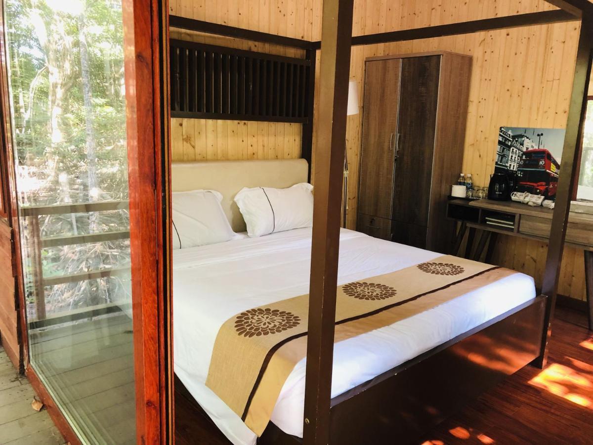 Gayang Friendly Water House Homestay Kota Kinabalu Ngoại thất bức ảnh