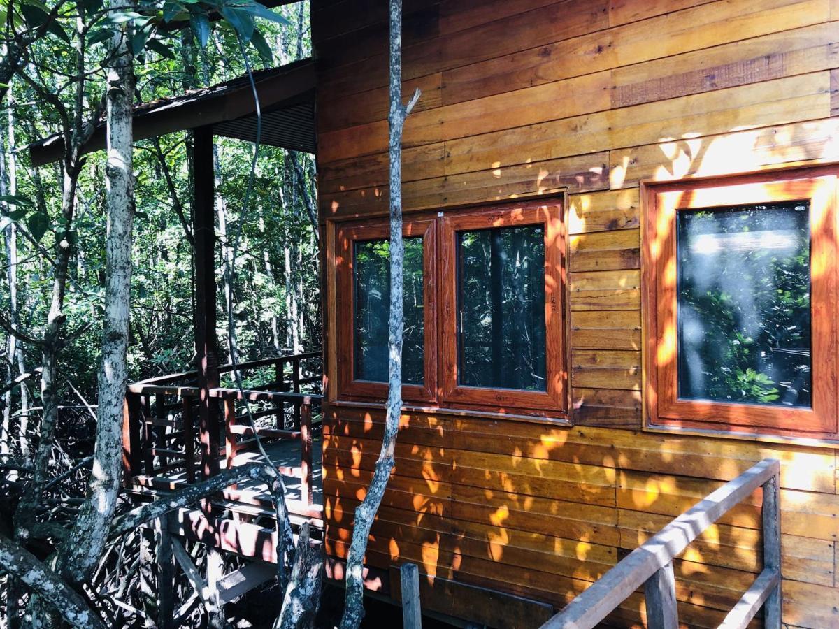 Gayang Friendly Water House Homestay Kota Kinabalu Ngoại thất bức ảnh