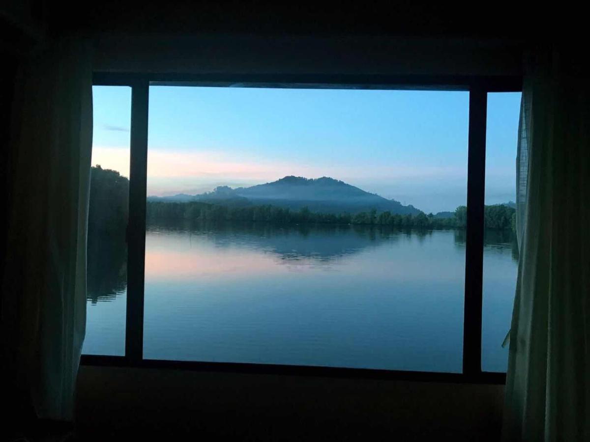 Gayang Friendly Water House Homestay Kota Kinabalu Ngoại thất bức ảnh