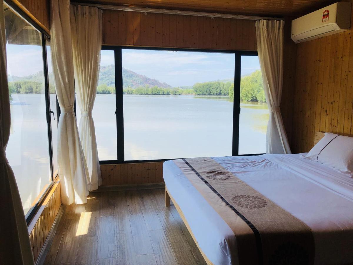 Gayang Friendly Water House Homestay Kota Kinabalu Ngoại thất bức ảnh